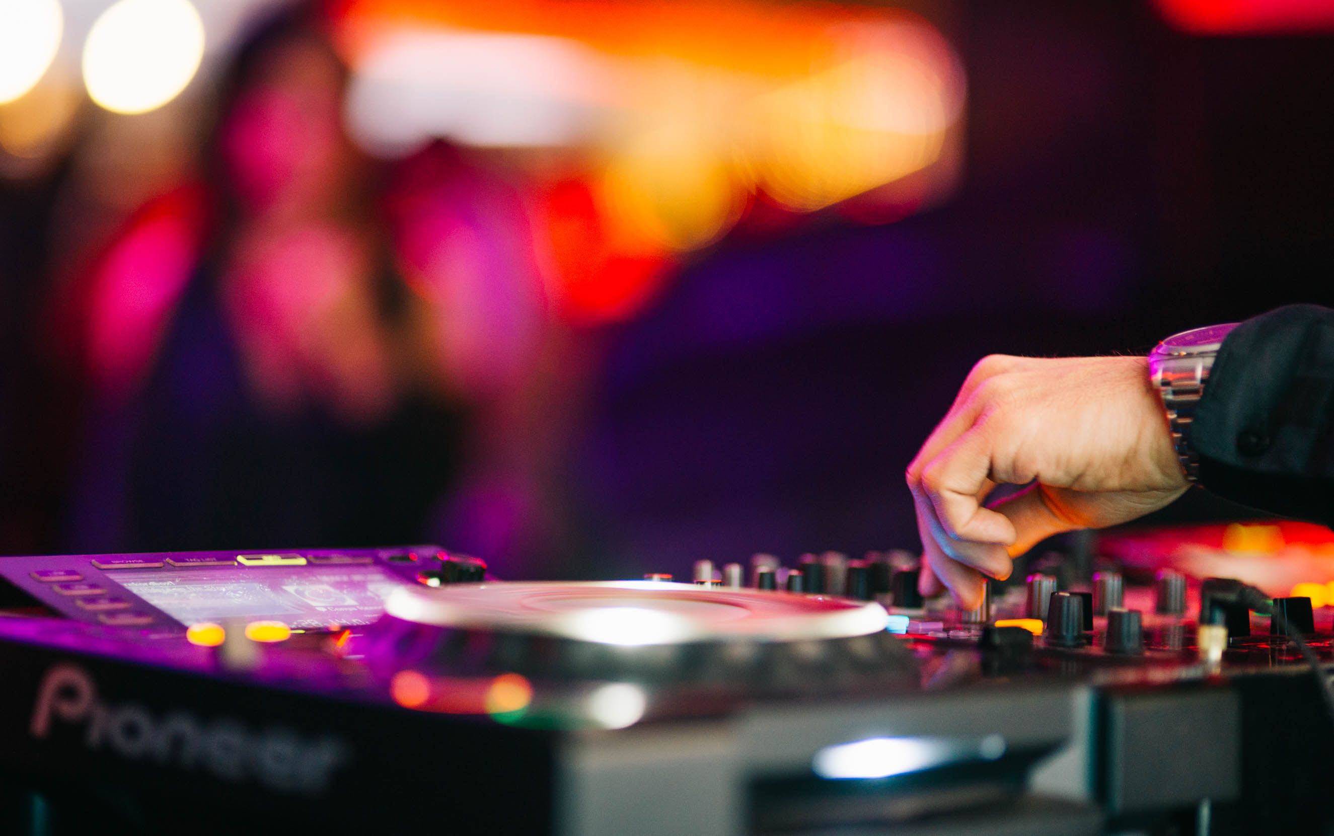 Bursa DJ Academy Foto Galeri